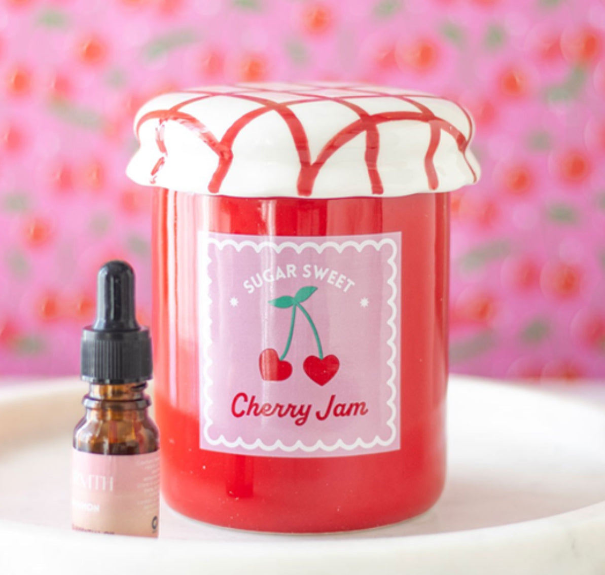 Brûleur pot de confiture cerise